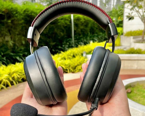 Tai nghe choàng đầu có mic Gaming iCore G11 Đen